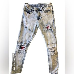 Ripped men’s skinny jeans